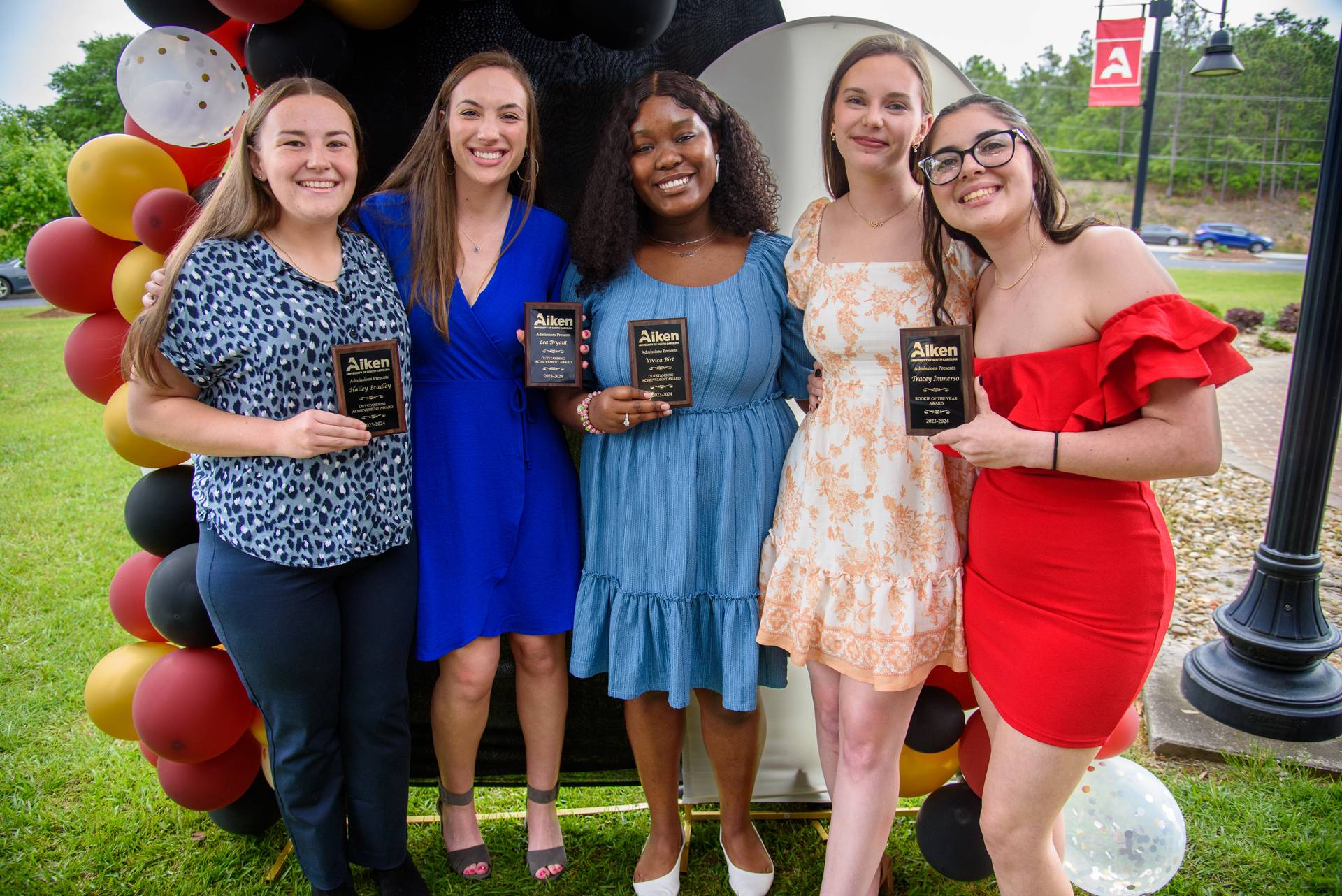 Photo of students who are scholarship recipients